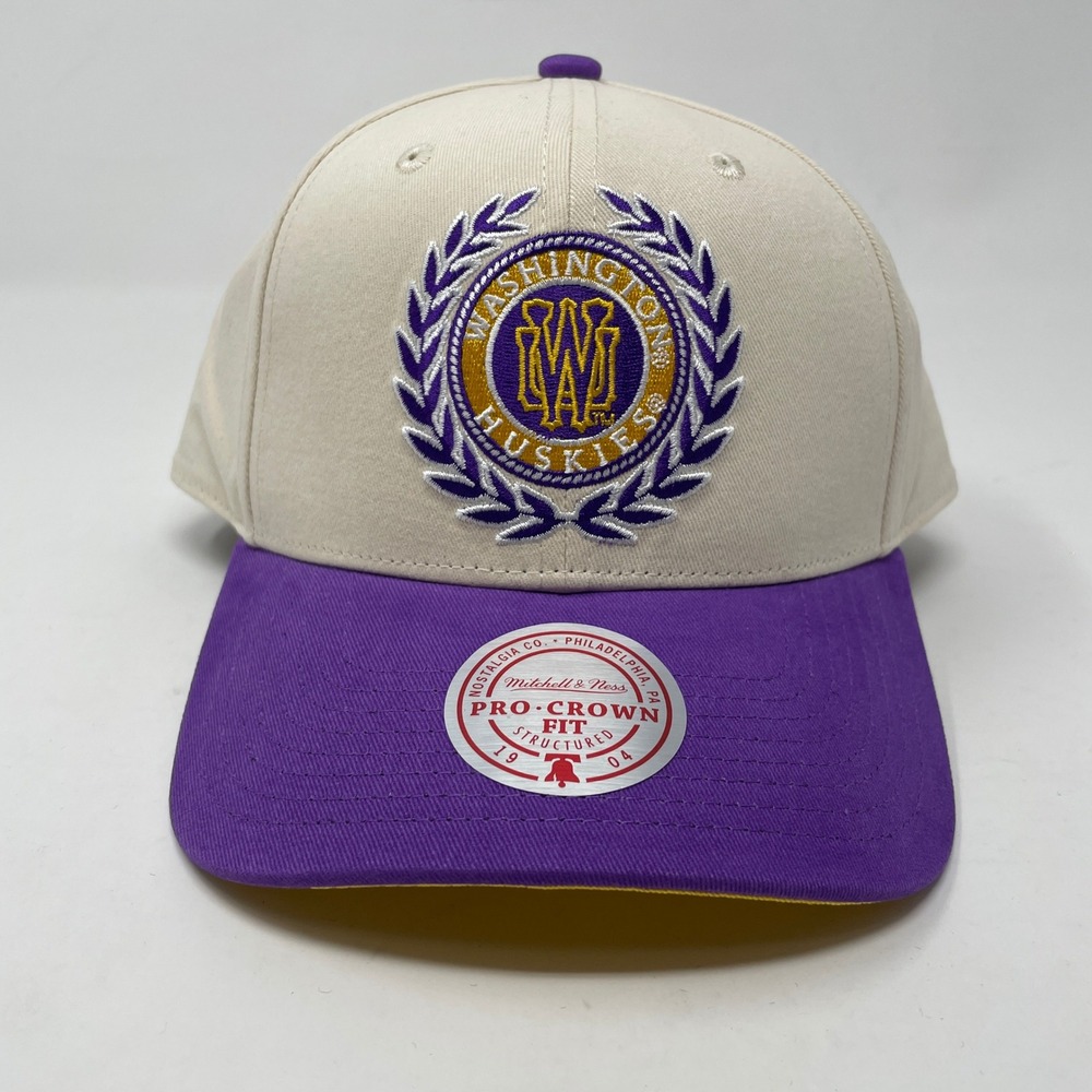 Mitchell & Ness Washington Huskies Pro-Crown Snapback Hat Cream Purple Retro Men